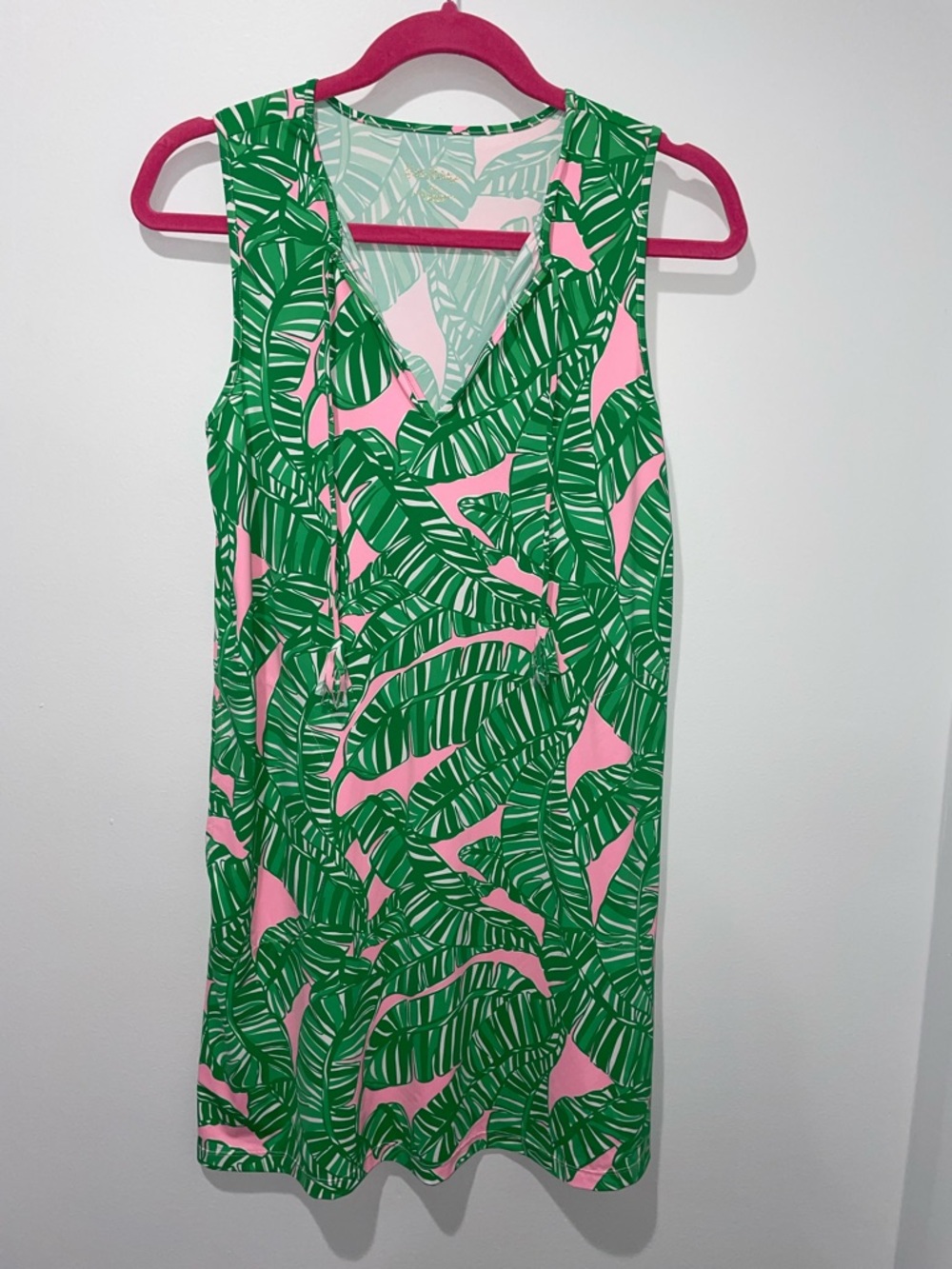 Lilly Pulitzer Green and Pink Tropical Leaf Sleeveless Swim cover up